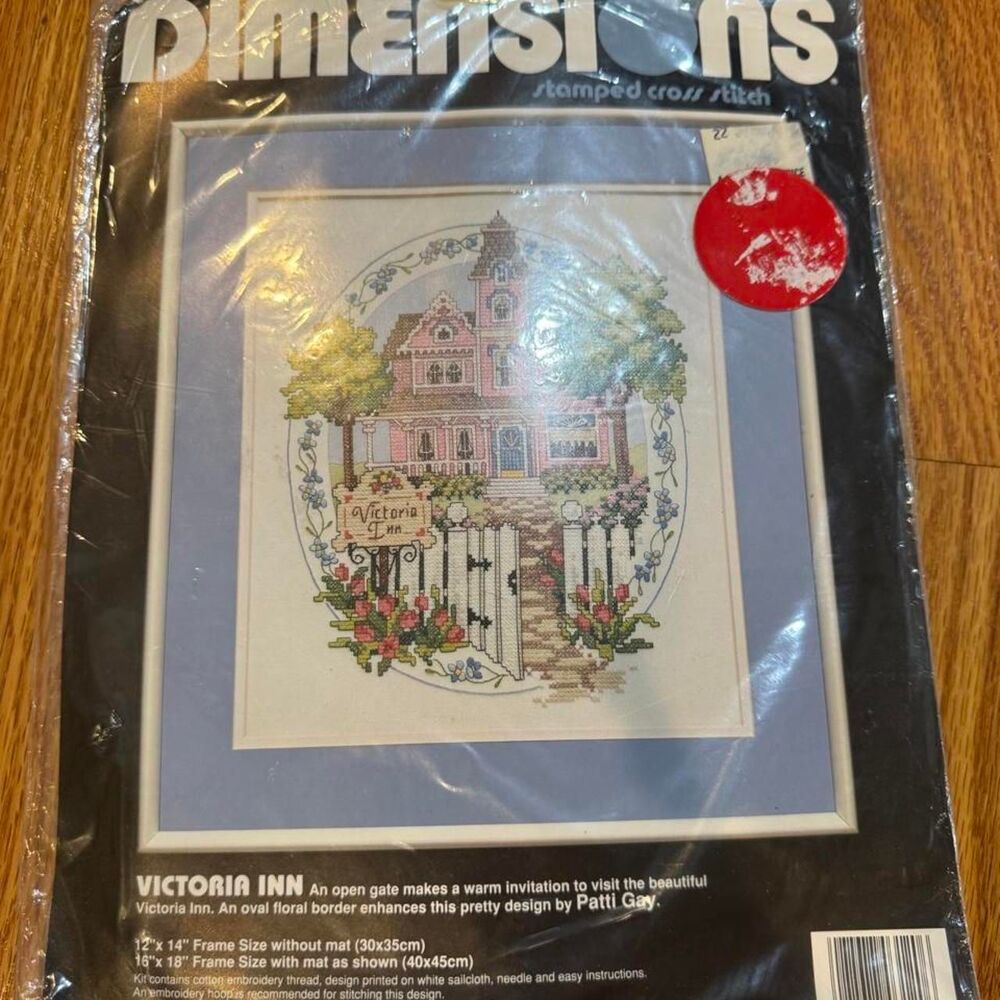 Dimensions cross stitch kit - Victoria Inn